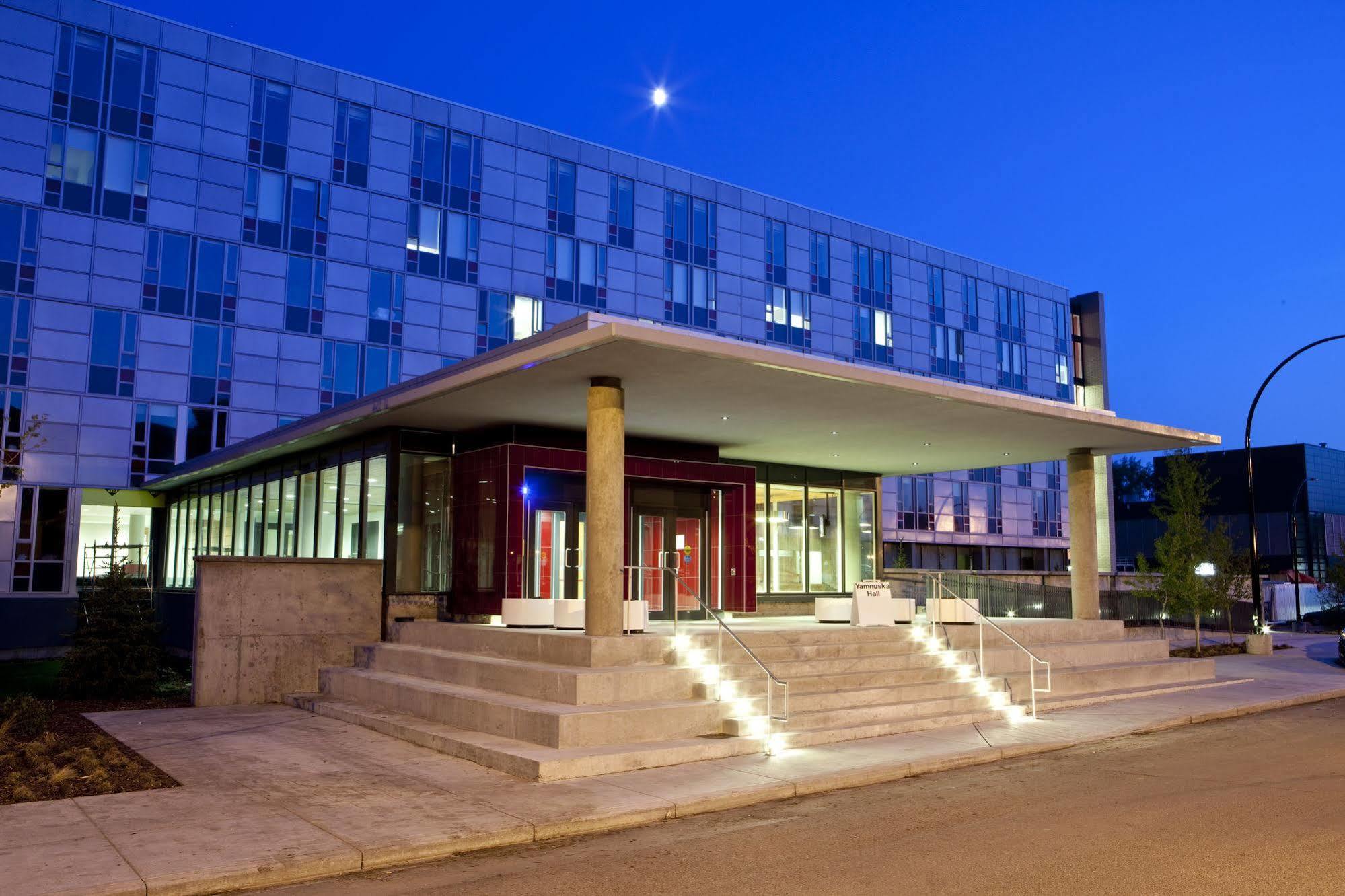 University Of Calgary - Seasonal Residence 外观 照片